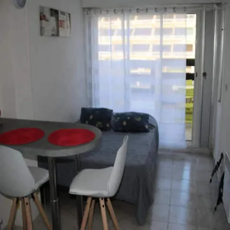 For 2 People Apartamento Agde